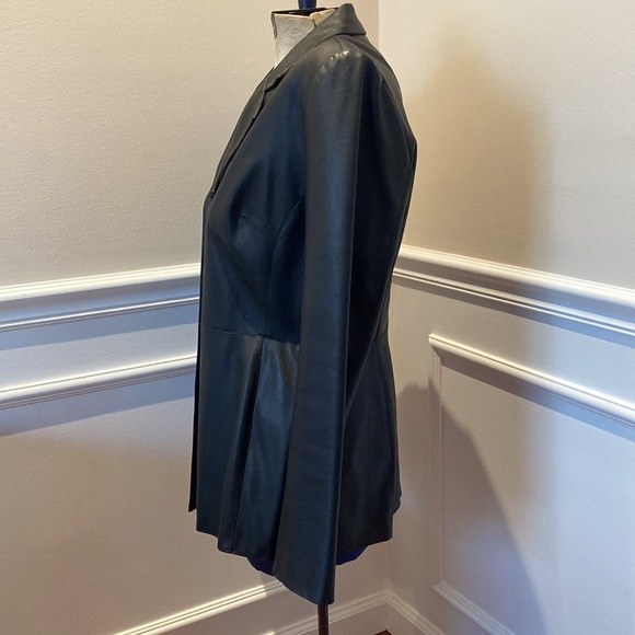 MADE IN FRANCE Faux Leather Blazer, MOB WIFE - Picture 4 of 8